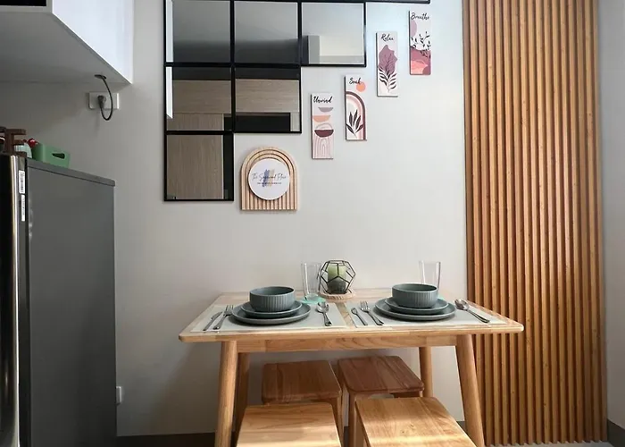 Aparthotel The Sagewood Place At Smdc Charm Residences *